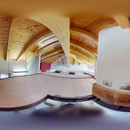 טיראנו Holiday House Viola מראה חיצוני תמונה