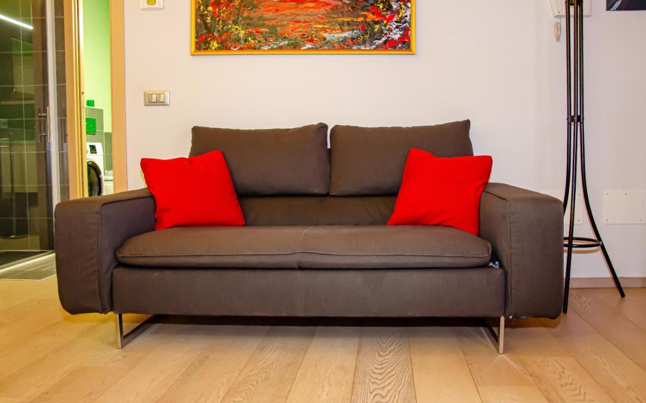 טיראנו Holiday House Viola מראה חיצוני תמונה