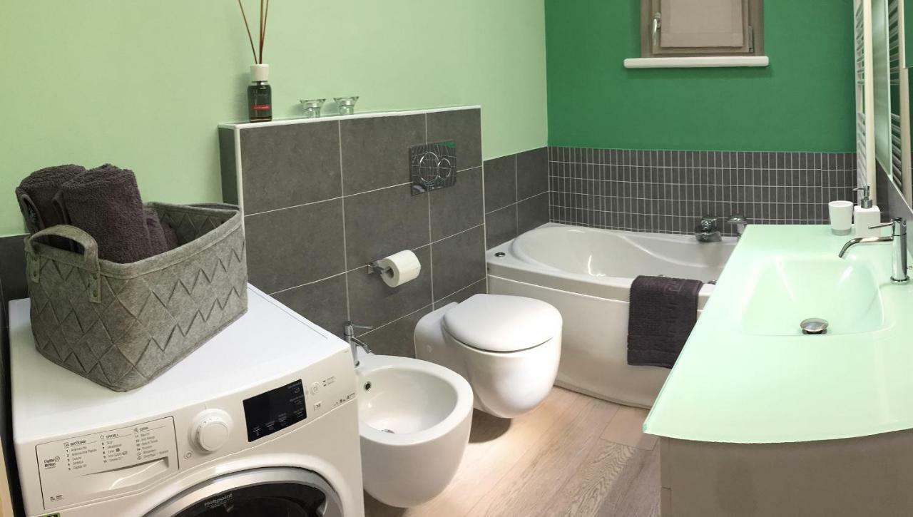 טיראנו Holiday House Viola מראה חיצוני תמונה